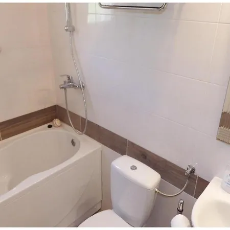Two-bedroom In Apartment *