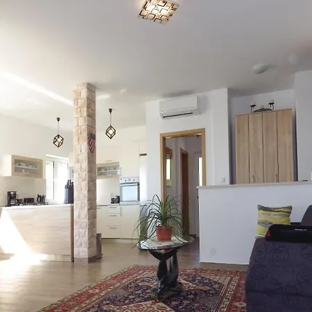 Two-bedroom In شقة